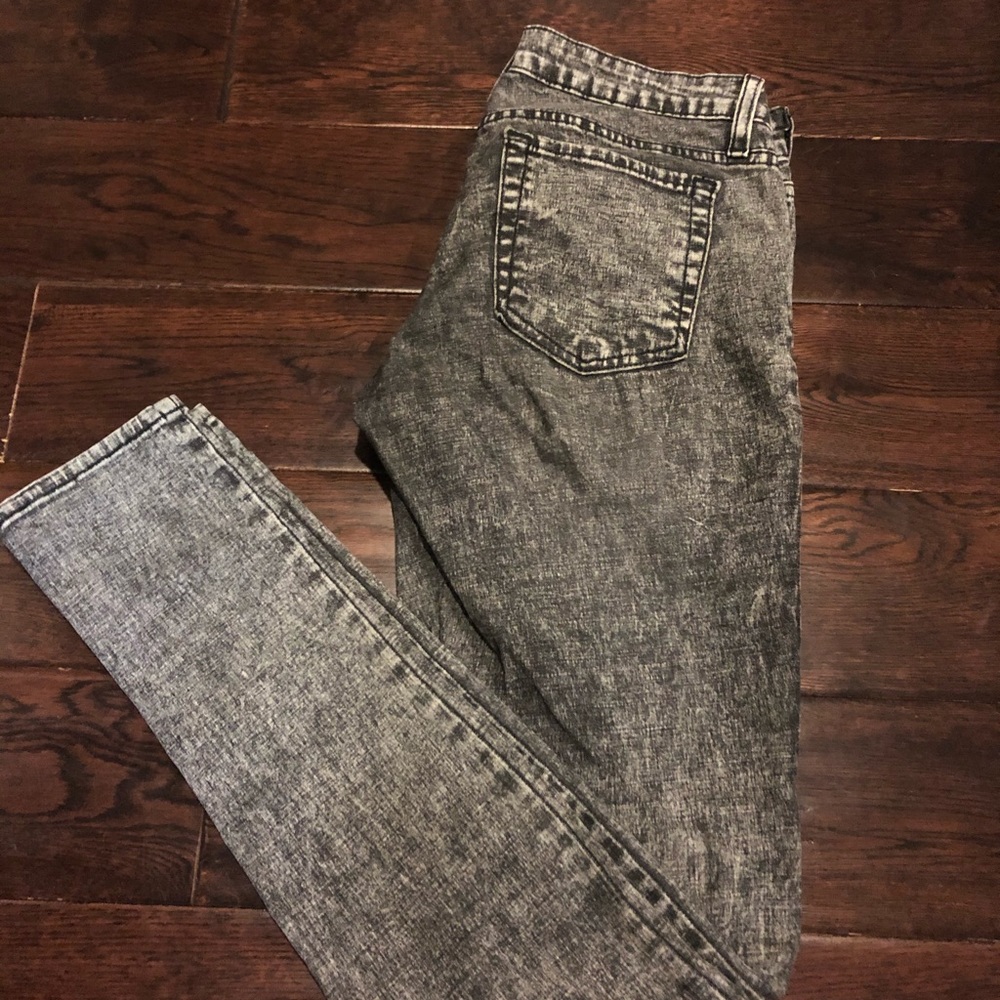 Forever 21 Skinny Jeans